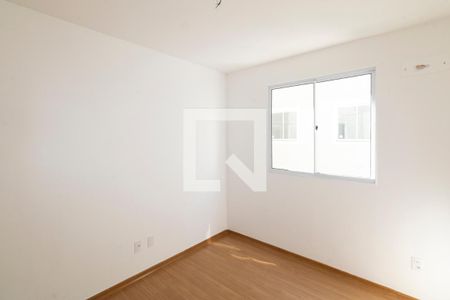 Quarto 2 de apartamento para alugar com 2 quartos, 42m² em Inhoaíba, Rio de Janeiro