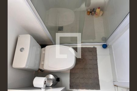Apartamento à venda com 79m², 2 quartos e 2 vagasBanheiro da Suíte