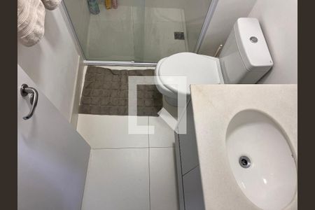 Apartamento à venda com 79m², 2 quartos e 2 vagasBanheiro 1
