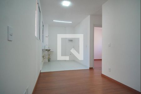 Sala de apartamento à venda com 2 quartos, 40m² em Parque Santa Fé, Porto Alegre