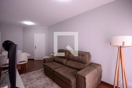 Sala  de apartamento à venda com 2 quartos, 65m² em Vila Gumercindo, São Paulo
