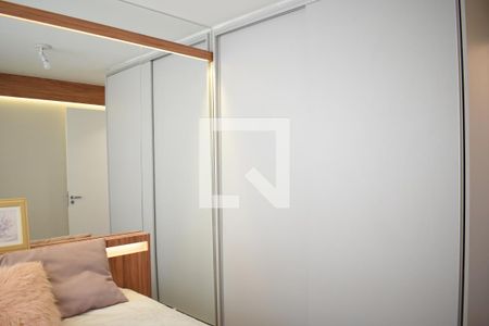 Quarto 2 de apartamento para alugar com 2 quartos, 59m² em Pilarzinho, Curitiba
