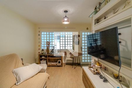 Sala de casa de condomínio à venda com 3 quartos, 110m² em Super Quadra Morumbi, São Paulo