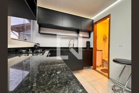 Apartamento para alugar com 100m², 2 quartos e 1 vagaCozinha