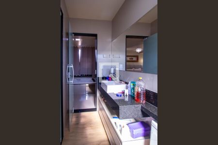 Casa para alugar com 237m², 5 quartos e 2 vagas Casa para alugar com 237m², 5 quartos e 2 vagasBanheiro da Suíte 3