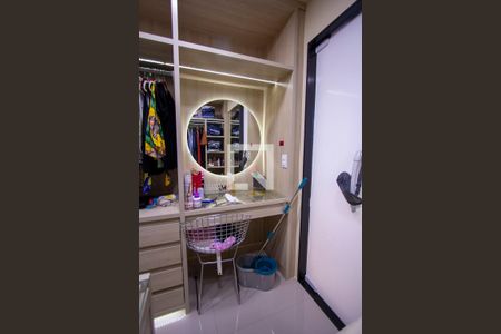 Casa para alugar com 237m², 5 quartos e 2 vagas Casa para alugar com 237m², 5 quartos e 2 vagasCloset da Suíte 3