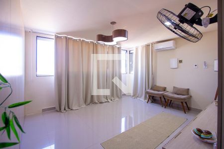 Sala 2 de casa para alugar com 5 quartos, 237m² em Raul Veiga, São Gonçalo