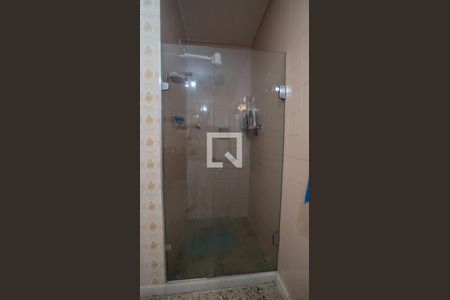 Apartamento à venda com 130m², 4 quartos e sem vaga Apartamento à venda com 130m², 4 quartos e sem vagaBanheiro 2