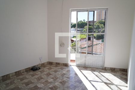 Sala de casa para alugar com 1 quarto, 47m² em Vila Mangalot, São Paulo