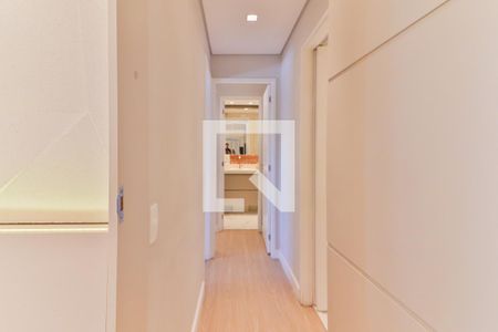 Sala Corredor de apartamento à venda com 2 quartos, 59m² em Km 18, Osasco