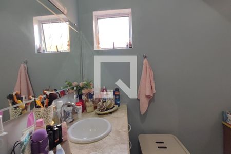 Casa para alugar com 180m², 5 quartos e 4 vagasBanheiro da Suíte