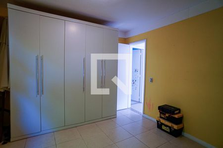Quarto 1 de apartamento à venda com 3 quartos, 290m² em Itaipu, Niterói