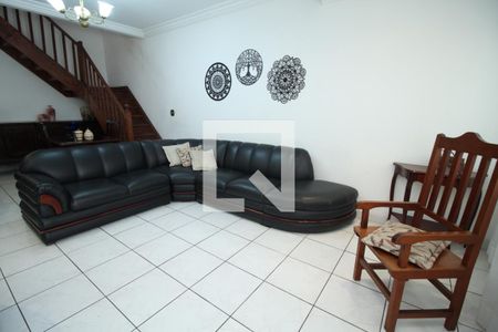 Sala de casa de condomínio à venda com 3 quartos, 120m² em Vila Bertioga, São Paulo