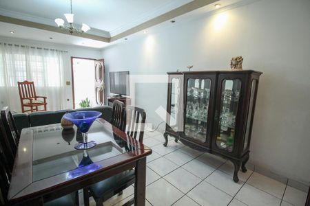 Sala de casa de condomínio à venda com 3 quartos, 120m² em Vila Bertioga, São Paulo