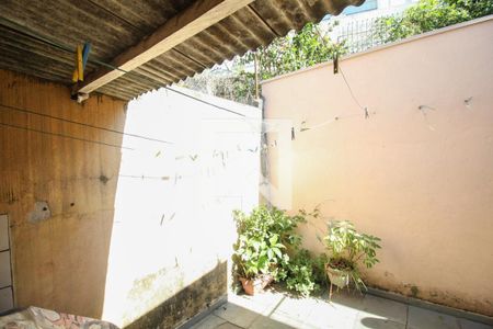 Casa de condomínio à venda com 120m², 3 quartos e 1 vagaÁrea externa