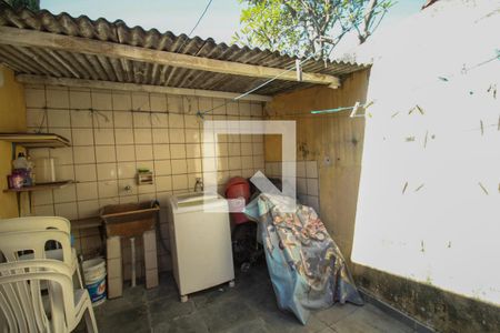 Casa de condomínio à venda com 120m², 3 quartos e 1 vagaÁrea externa