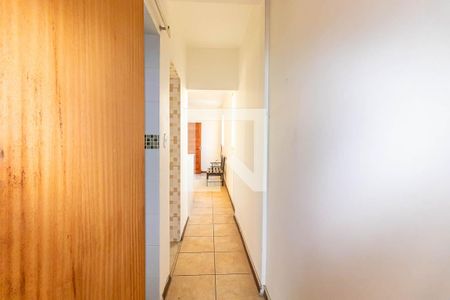 Corredor de apartamento para alugar com 1 quarto, 40m² em Centro, Niterói