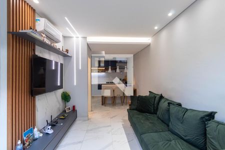 Sala de casa de condomínio à venda com 2 quartos, 70m² em Jardim Maringá, São Paulo