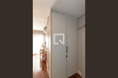 Casa à venda com 400m², 3 quartos e 2 vagasQuarto 2