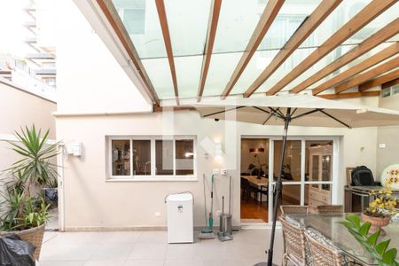 Casa à venda com 400m², 3 quartos e 2 vagasQuintal