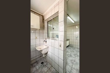 Apartamento à venda com 70m², 2 quartos e 1 vagaÁrea de Serviço