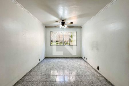 Apartamento à venda com 70m², 2 quartos e 1 vagaSala