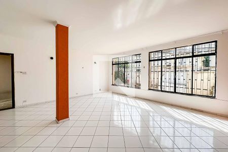 Casa para alugar com 3 quartos, 350m² em Jardim São Paulo, São Paulo