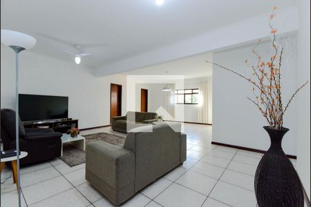 Sala de apartamento para alugar com 2 quartos, 150m² em Vila Pedro Moreira, Guarulhos