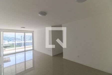 Sala de apartamento à venda com 4 quartos, 110m² em Barra da Tijuca, Rio de Janeiro
