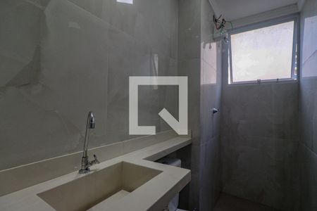 Apartamento para alugar com 44m², 2 quartos e sem vagaBanheiro