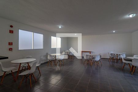 Apartamento para alugar com 44m², 2 quartos e sem vagaÁrea comum - Salão de festas