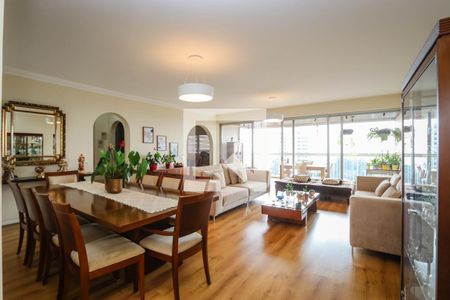 Sala de apartamento para alugar com 2 quartos, 273m² em Vila Suzana, São Paulo