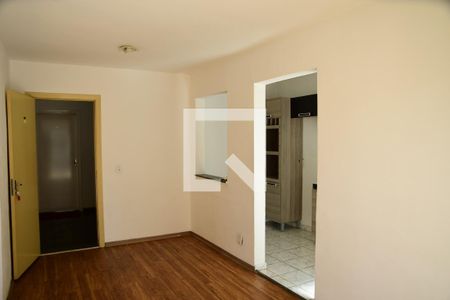 Sala de apartamento para alugar com 2 quartos, 56m² em Centro, Cotia