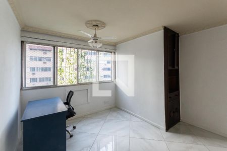 Sala de apartamento para alugar com 2 quartos, 80m² em Cidade Nova, Rio de Janeiro