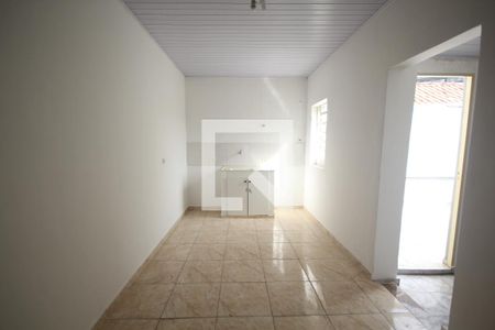 Casa para alugar com 80m², 3 quartos e sem vagaCozinha