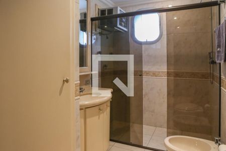 Apartamento à venda com 325m², 5 quartos e 5 vagasBanheiro da Suíte 2