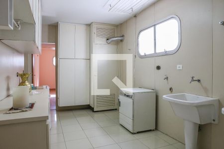 Apartamento à venda com 325m², 5 quartos e 5 vagasÁrea de Serviço