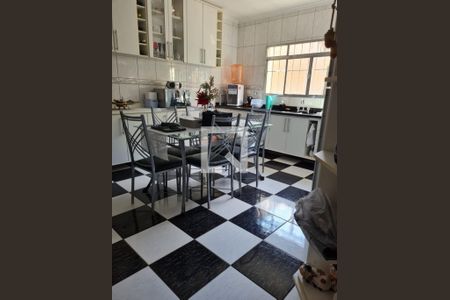 Casa à venda com 387m², 6 quartos e 6 vagas Casa à venda com 387m², 6 quartos e 6 vagasFoto 36