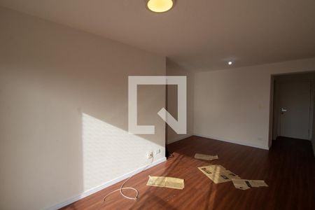 Sala de apartamento para alugar com 2 quartos, 76m² em Jardim das Vertentes, São Paulo