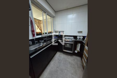 Cozinha de apartamento à venda com 3 quartos, 121m² em Funcionários, Belo Horizonte