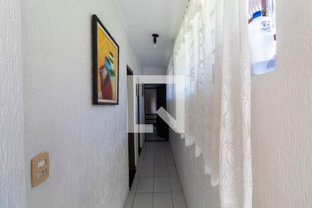 Corredor de casa à venda com 3 quartos, 161m² em Vila Granada, São Paulo