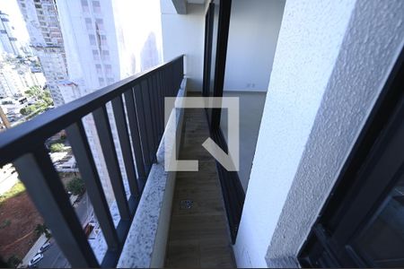 Apartamento para alugar com 118m², 3 quartos e 2 vagas Apartamento para alugar com 118m², 3 quartos e 2 vagasVaranda
