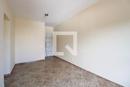 Sala de apartamento para alugar com 3 quartos, 77m² em Vila Itapura, Campinas