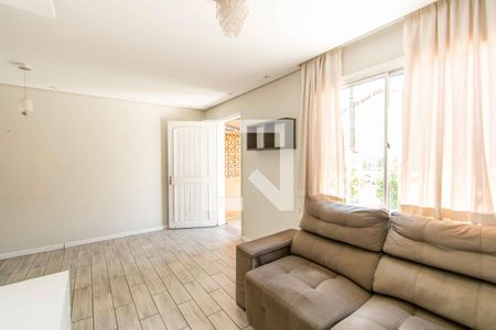 Sala de casa de condomínio à venda com 2 quartos, 69m² em Igara, Canoas