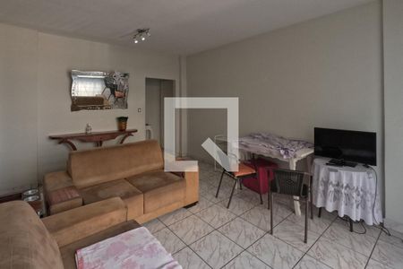 Sala de apartamento para alugar com 3 quartos, 110m² em Gonzaga, Santos