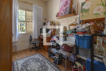 Casa à venda com 87m², 3 quartos e 5 vagas Casa à venda com 87m², 3 quartos e 5 vagasQuarto