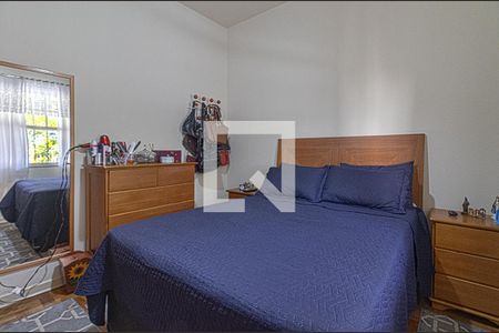 Casa à venda com 87m², 3 quartos e 5 vagas Casa à venda com 87m², 3 quartos e 5 vagasQuarto