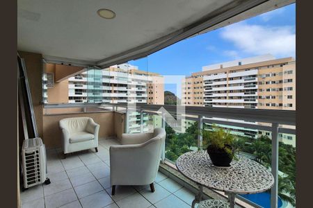 Varanda de apartamento à venda com 4 quartos, 107m² em Barra da Tijuca, Rio de Janeiro