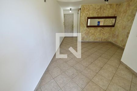 Sala de apartamento à venda com 2 quartos, 60m² em M Sto Antônio, Campinas