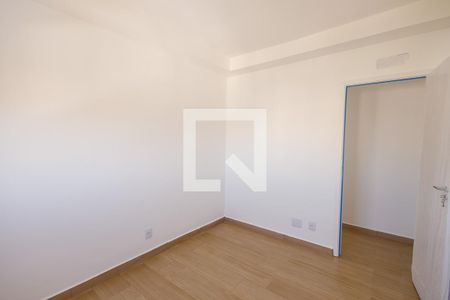 Apartamento para alugar com 69m², 2 quartos e 2 vagasQuarto